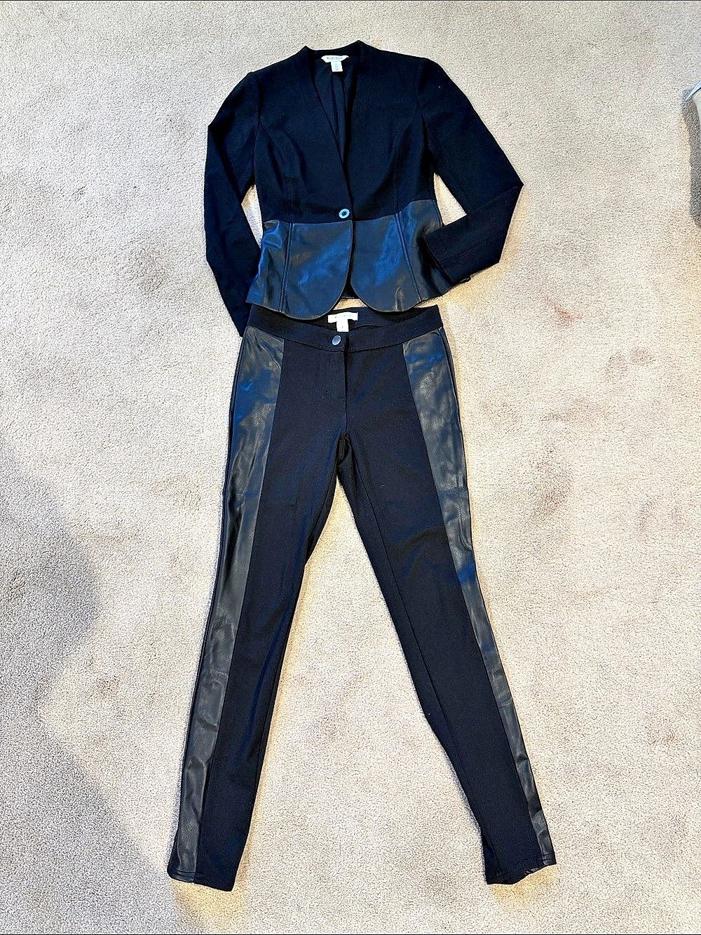 White House Black Market Black Faux-Leather Panel Suit Set Size 0
